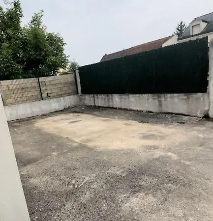 Maison Entiere Equipee 220m2 Clamart