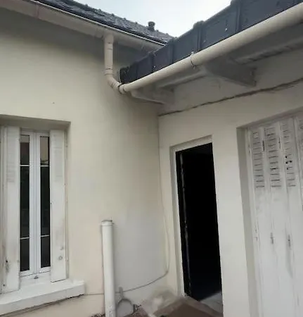 Villa Maison Entiere Equipee 220m2 *